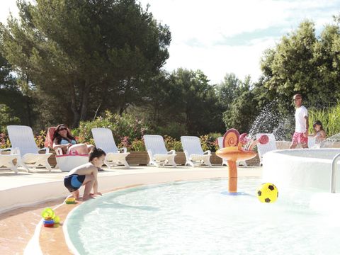 Pierre & Vacances Village Pont-Royal en Provence - Camping Bouches-du-Rhône - Image N°4